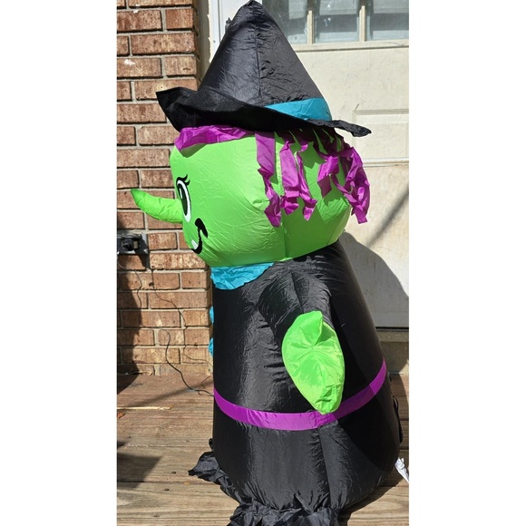 Home‎ Accents Inflatable LED Witch - Picture 3 of 13
